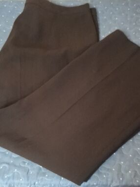 Le Suit Classic Dark Brown Lined Pants size 18
